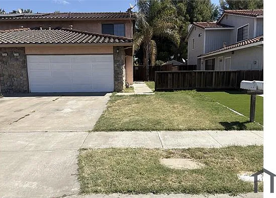 37340 Hill St — Photo 4