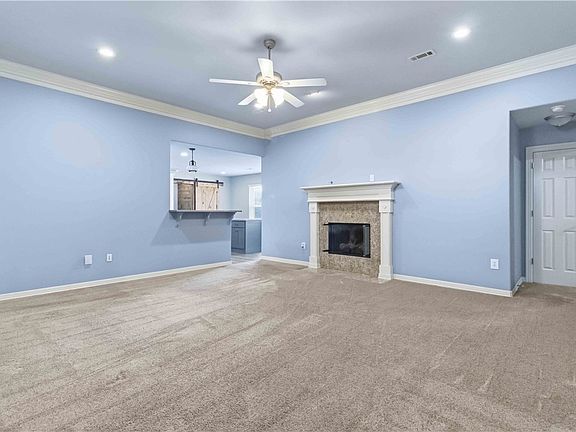 4th image of 5293 Baugh Ave