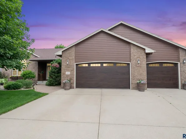 4400 E Aster Cir, Sioux Falls, SD 57103