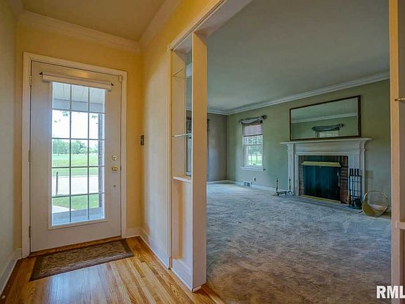 4th image of 2611 W Manor Pkwy