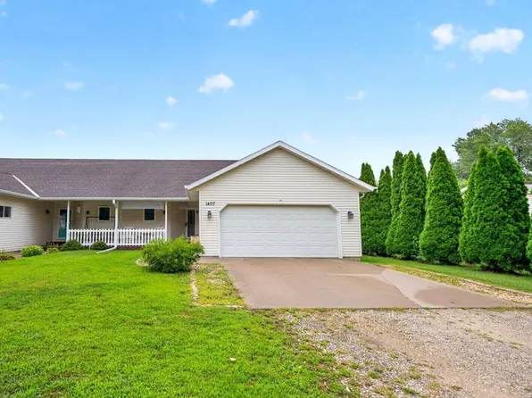 1407 S Garden St, Lake City, MN 55041