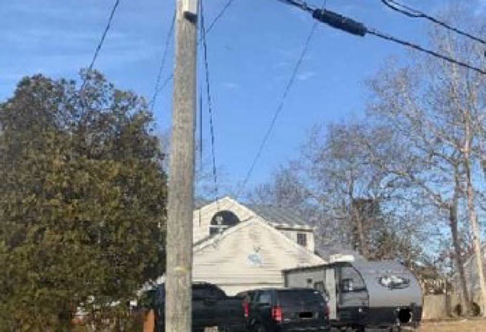 2nd image of 40 Shore Ave