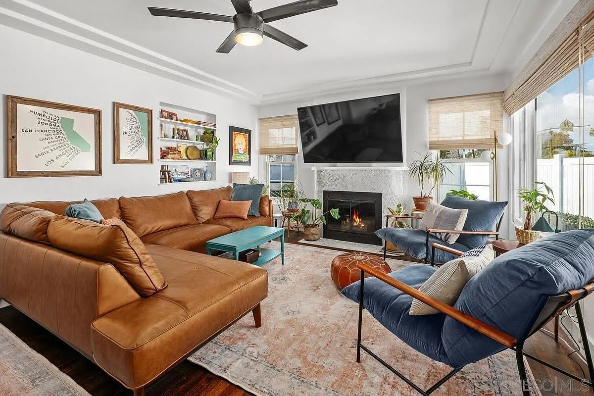 2 bed, 964 sqft, $5,300 — Photo 3