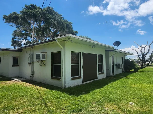 485 N Shore Dr, Cocoa Beach, FL 32931