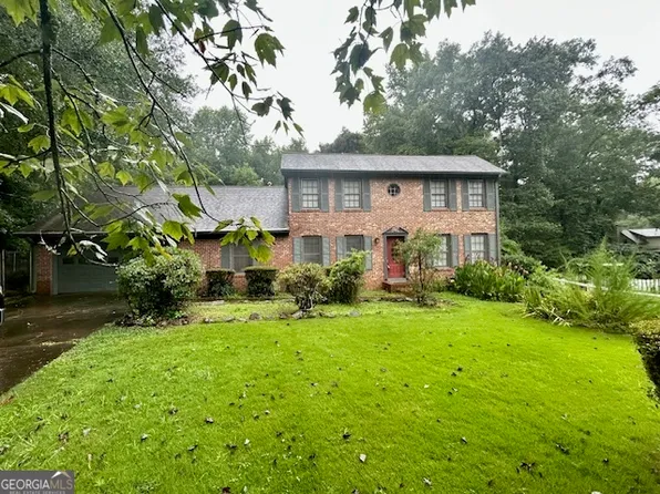 36 Laurelwood Cir, Griffin, GA 30224