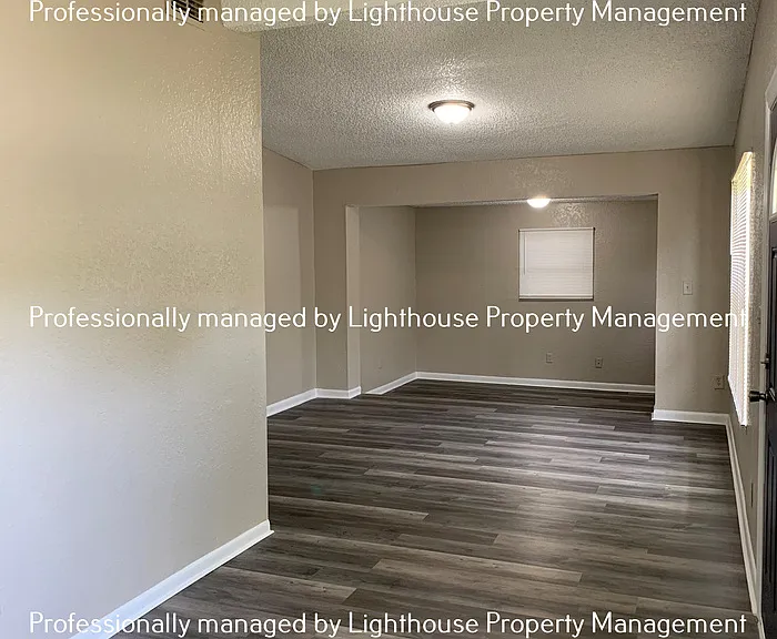 9036 Castle Blvd — Photo 7