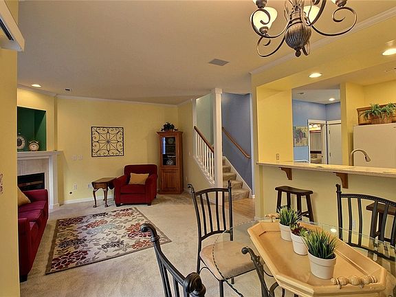 5th image of 10700 SE 260th St Unit P103