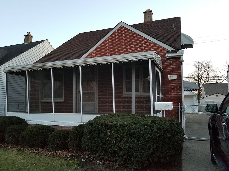 1st image of 753 White Ave
