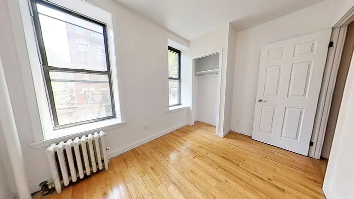 Rented by Bond New York | media 2