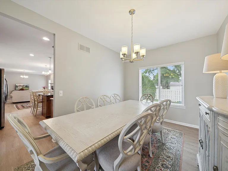 4976 Saddle Brook Ct — Photo 20