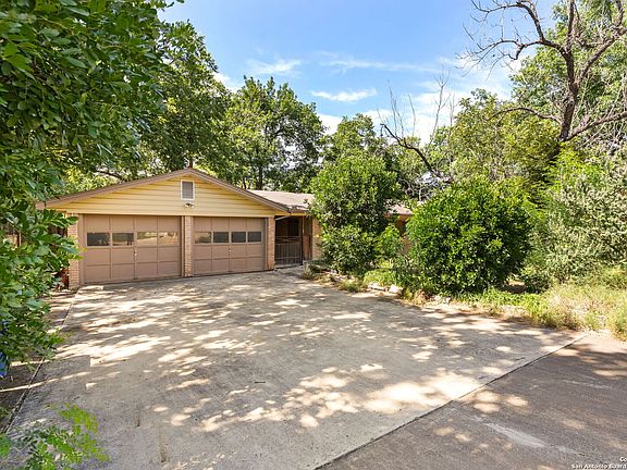 2nd image of 1416 GARDENIA DR