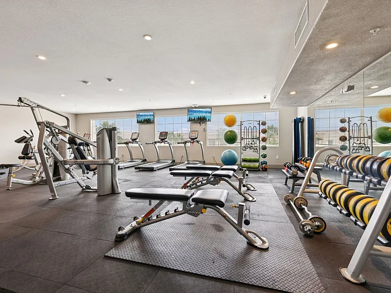 Elevate — Photo 11