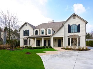 7490 N Pennsylvania St, Indianapolis, IN