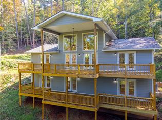 515 Kinsland Rd, Franklin, NC 28734