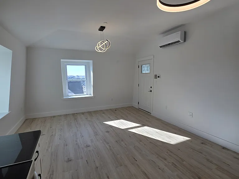 275 Washington Ave #3 — Photo 15