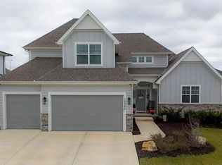 15305 W 172nd Pl, Olathe, KS 66062