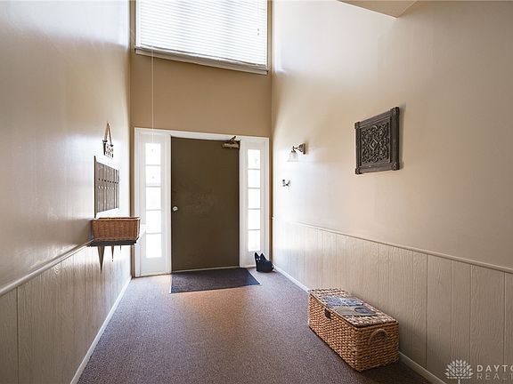 3rd image of 620 Kitrina Ave #E