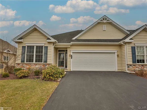 5423 Congress Way, Bethlehem, PA 18017