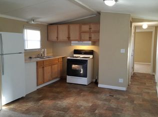 233 Sullivan Park S, Sullivan, IL 61951