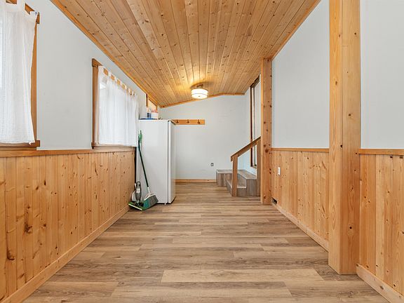 4th image of 1884 Heath Rd #11