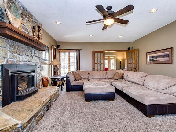 4th image of 1745 Johnson Dr