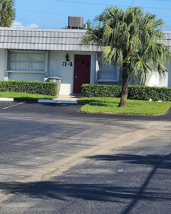 1st image of 2886 Fernley Dr E APT 34