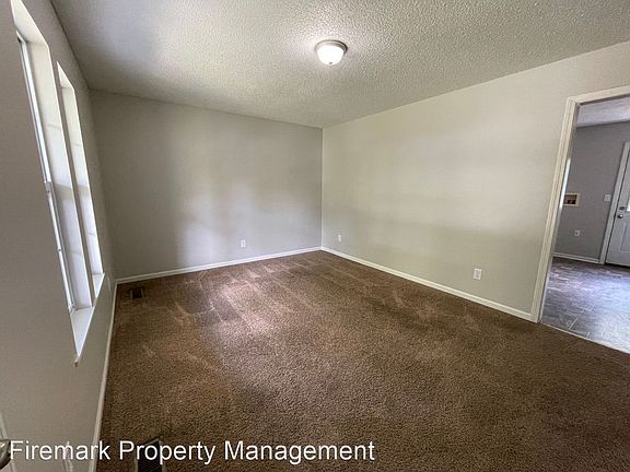 2nd image of 206 Mitchell St APT 3