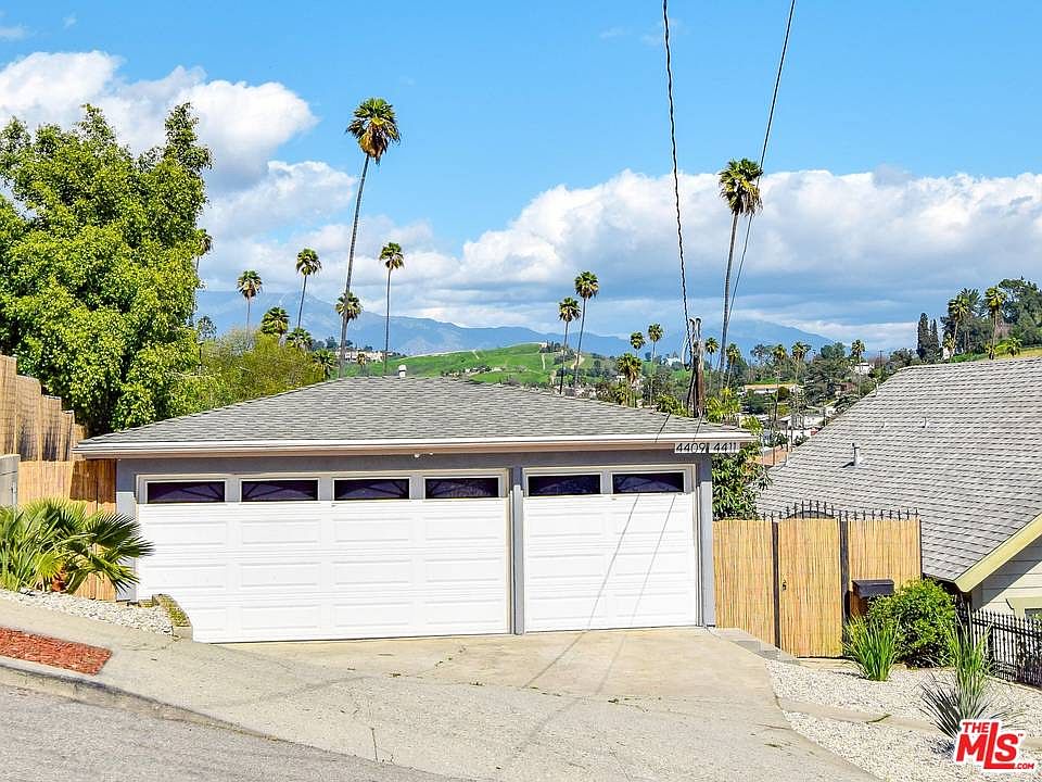 1st image of 4409 Tourmaline St