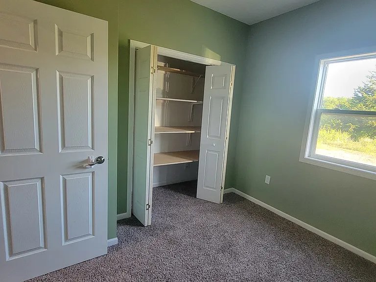 5520 NW Jennings Rd — Photo 13