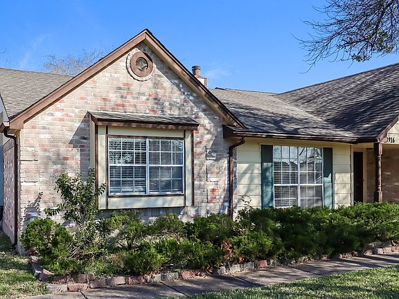 3rd image of 13916 Bonnercrest Dr