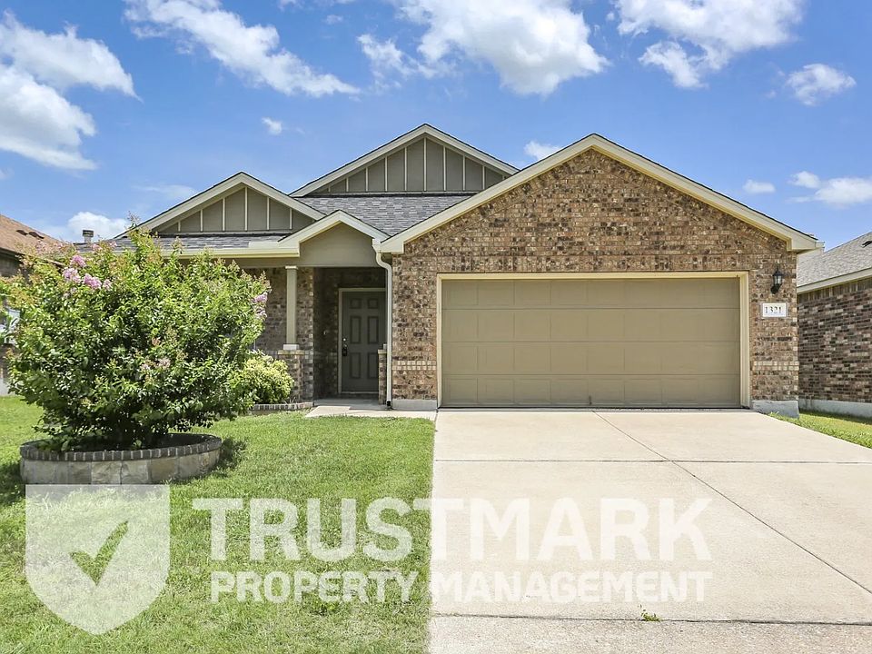 1st image of 1321 Cozy Creek Dr