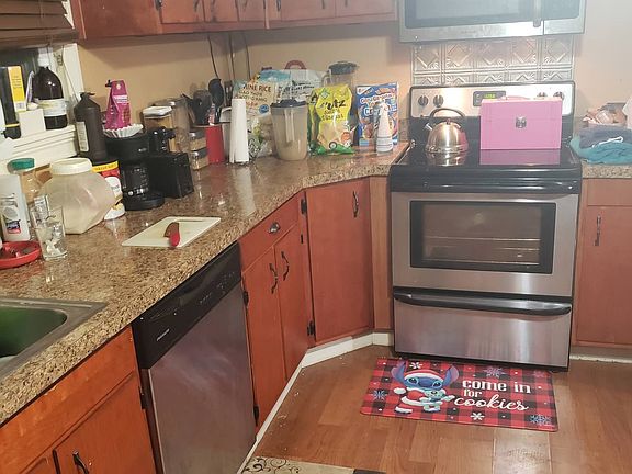 4th image of 7325 Hughes Ave
