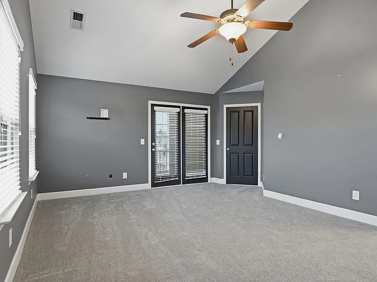2661 Avery Park Dr — Photo 26