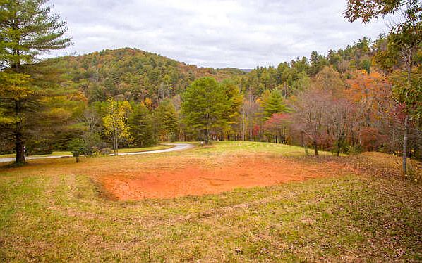 1st image of Riverbend Dr