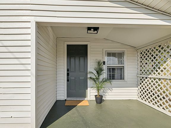 3rd image of 6114 Morrow Rd