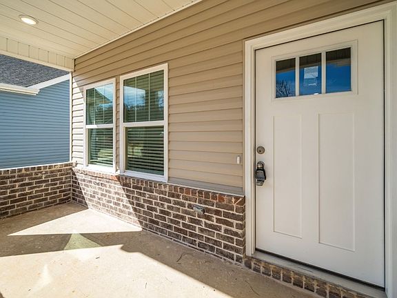 4th image of 4274 Alderic St