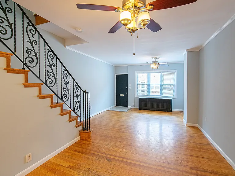 2223 S Colorado St — Photo 3