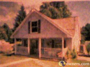 269 Sand Banks Rd, Morgantown, WV 26508