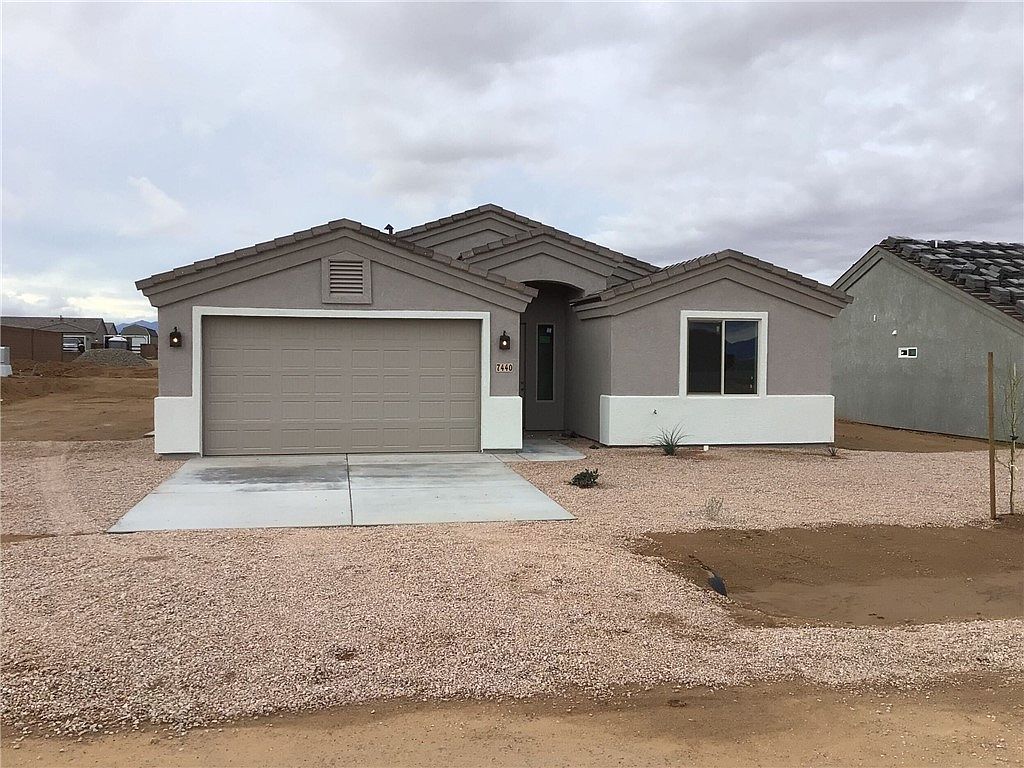 7440 E Sawmill Dr, Kingman, AZ 86401 | MLS #031363 | Zillow