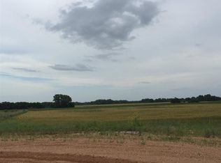 37230 W Blasi Cir, Cheney, KS 67025