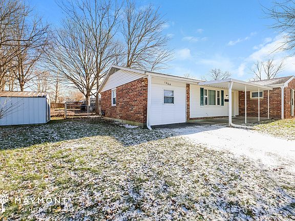 3rd image of 1304 Sheridan Ct