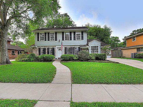 2nd image of 12431 Westella Dr
