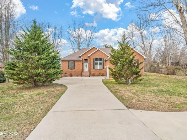 909 W Beaver Creek Dr, Powell, TN 37849