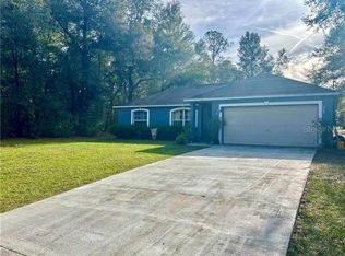 558 W Bluster Pl, Citrus Springs, FL 34434