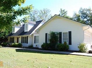 643 Chandler Heights Cir, Alto, GA 30510