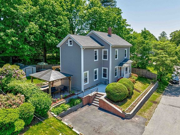 2nd image of 34 Spring Hill Rd