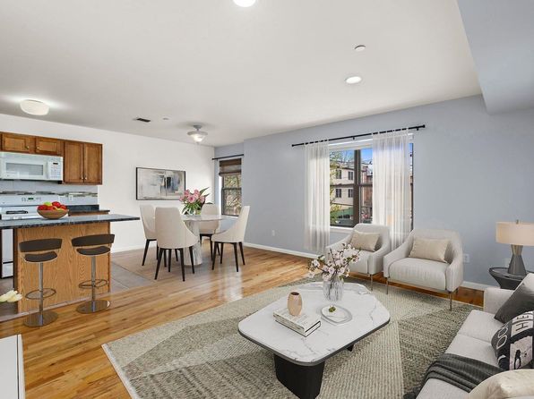 117 Logan Ave