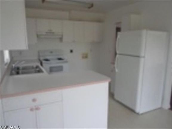 2nd image of 5009 Leonard Blvd S
