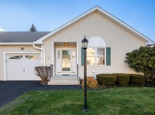 5 Cider Mill Ln, Trumbull, CT 06611