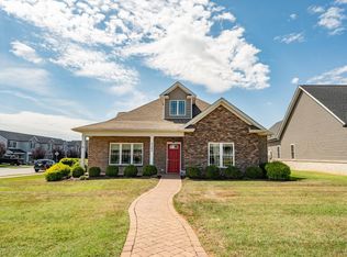 1143 Lindenshire Dr, Forest, VA 24551